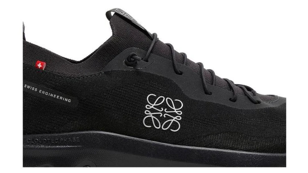 On Cloudtilt × Loewe 'All Black'