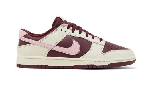 Nike Dunk Low 'Valentine's Day'