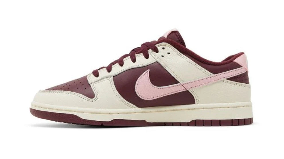 Nike Dunk Low 'Valentine's Day'