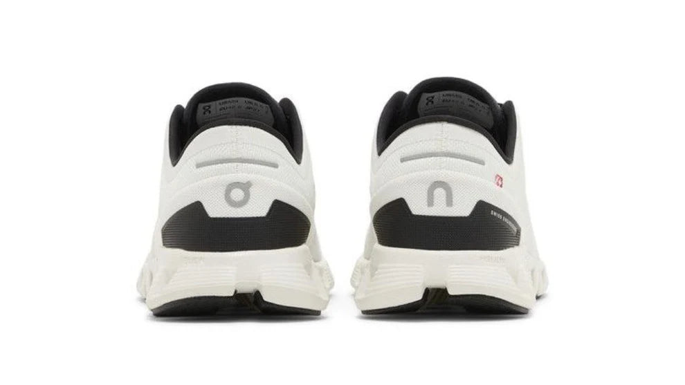 On Cloud × 3 'Ivory Black'