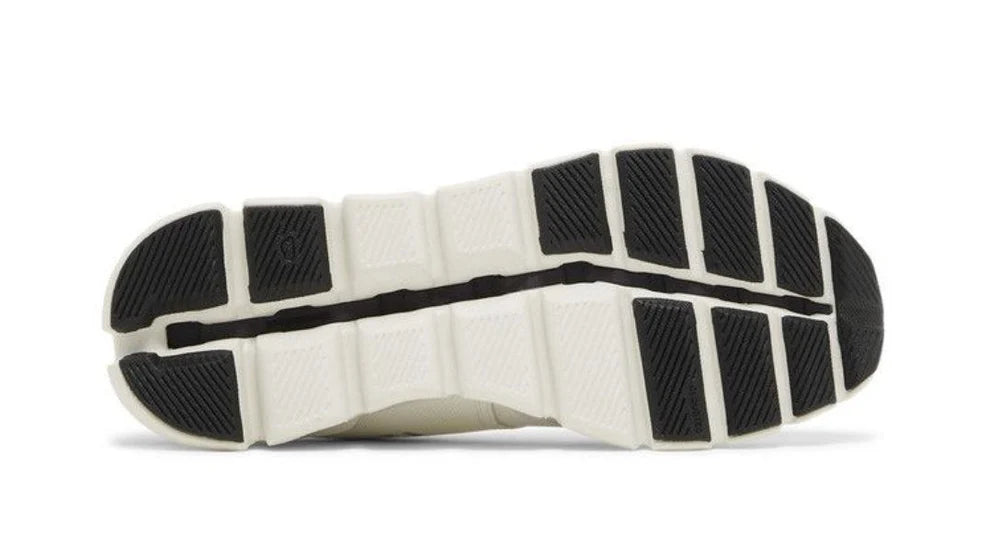 On Cloud × 3 'Ivory Black'